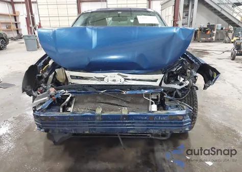 2008 Ford Focus Se/Ses z USA, uszkodzony, nr VIN 1FAHP35N88W253117